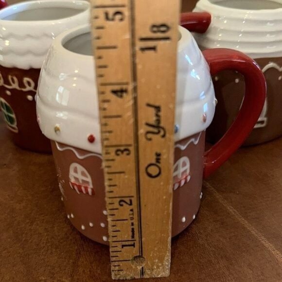 Gingerbread House Mug Set - 3 Piece Ceramic Holiday Cups - Picture 6 of 9